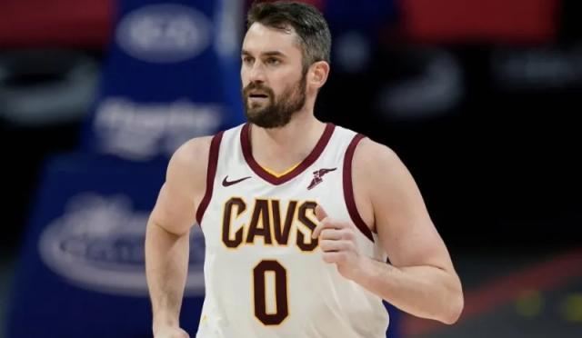 必赢电脑版-拉夫：很多人说我要完蛋了 但这赛季我赢回了尊重